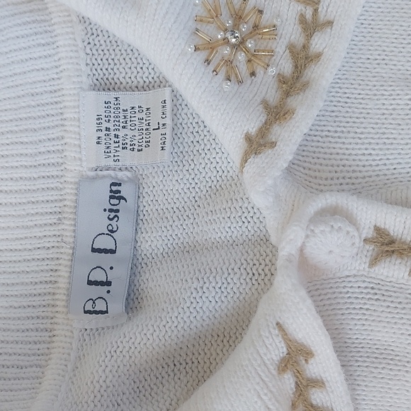 B.P. Design VTG Christmas Cardigan Sweater White Size Large - Picture 3 of 6